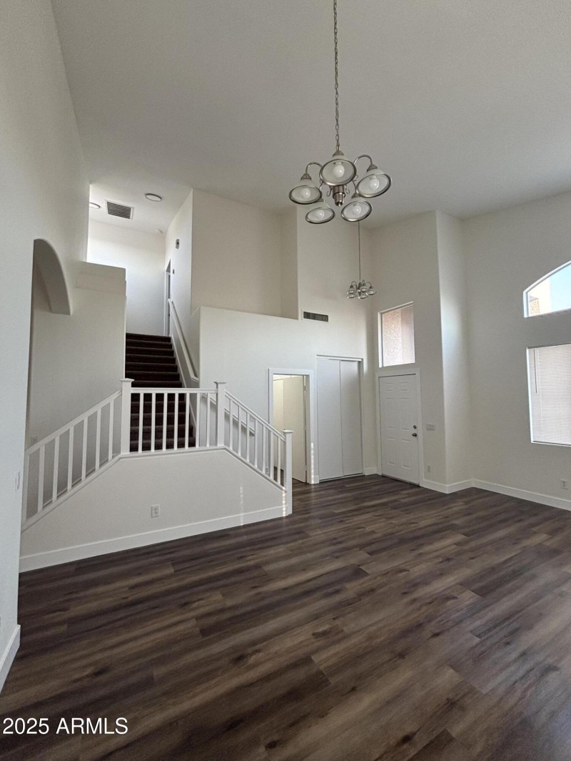 GREAT ROOM2