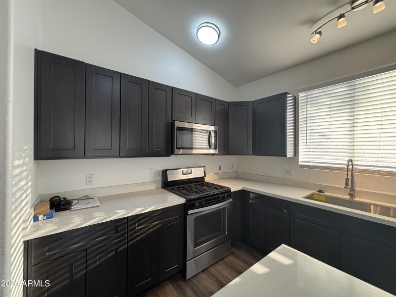 KITCHEN2