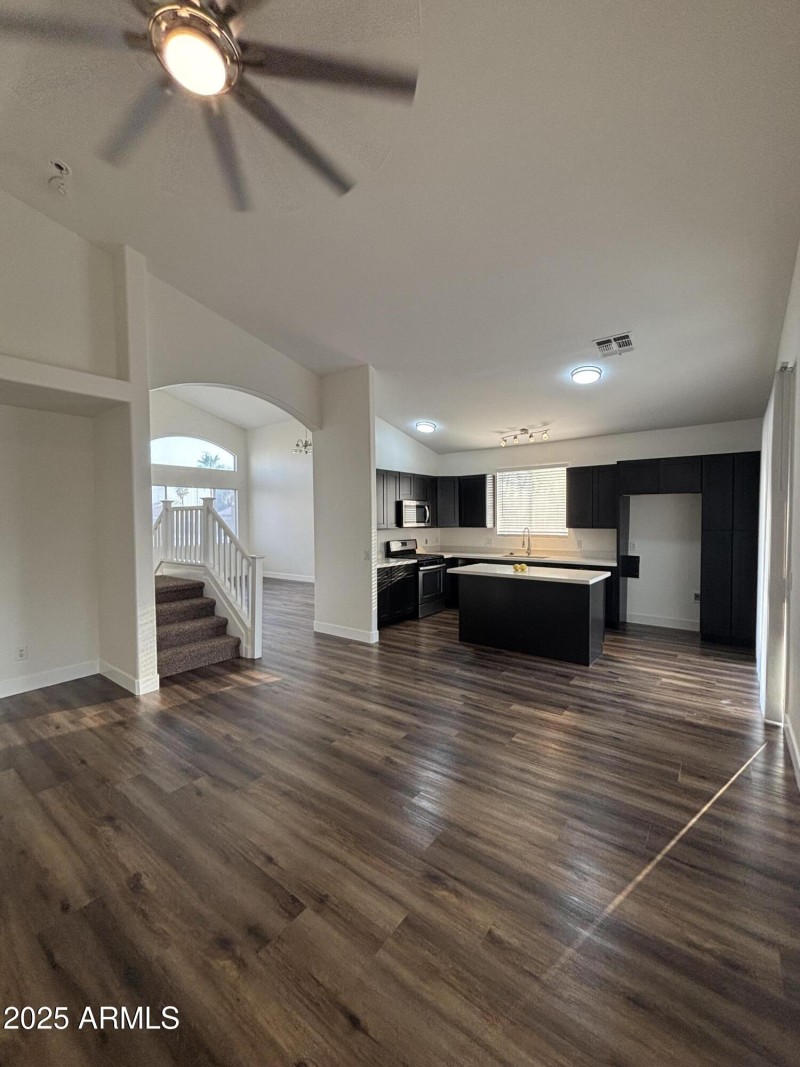 FAMILY ROOM1