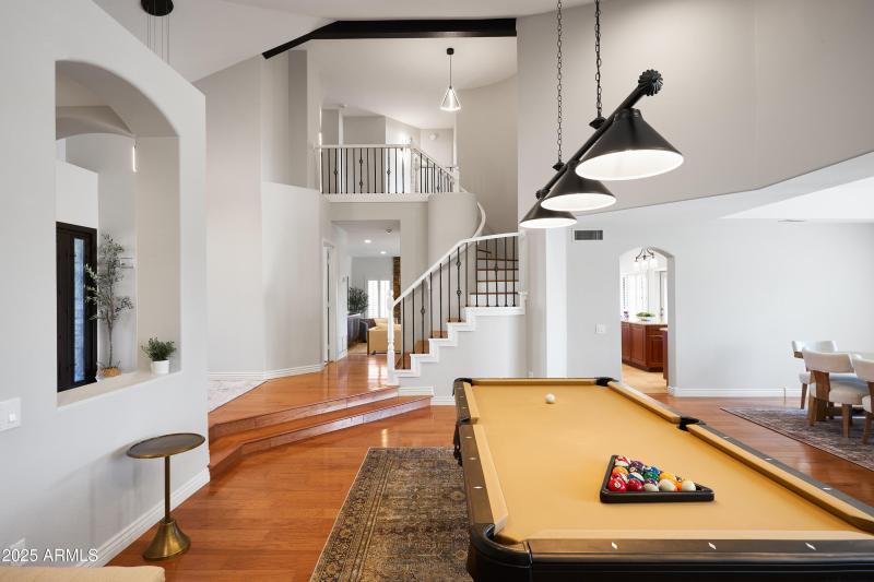 PropertyImageCo_5921ESandraTerrace_WEB-1