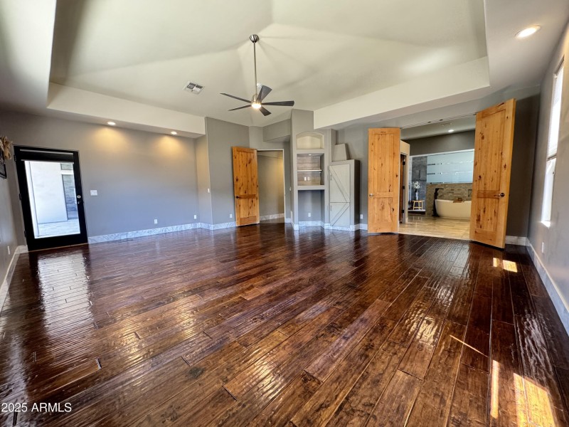Primary / Master Suite 2
