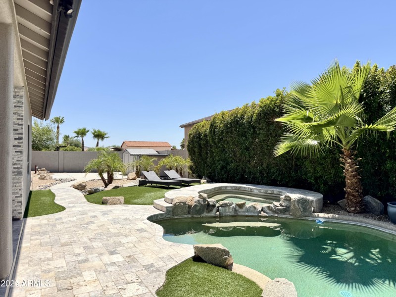 Pool 1