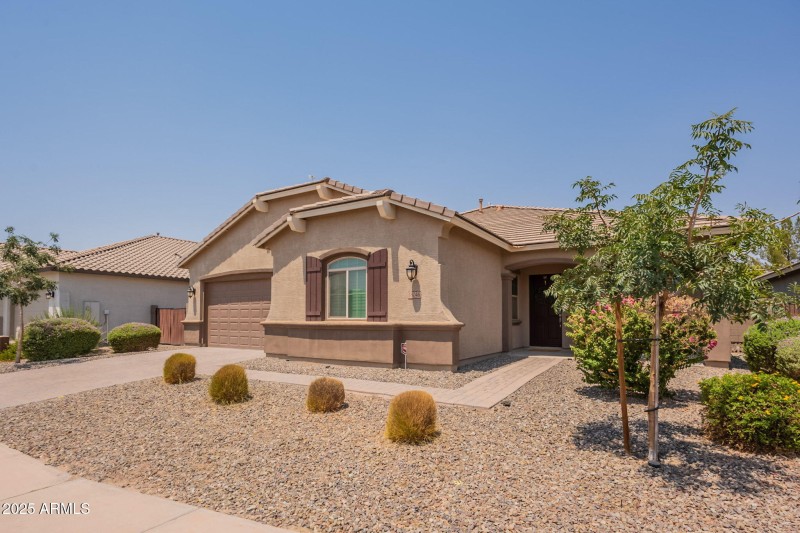 3-web-or-mls-Stonegate-3