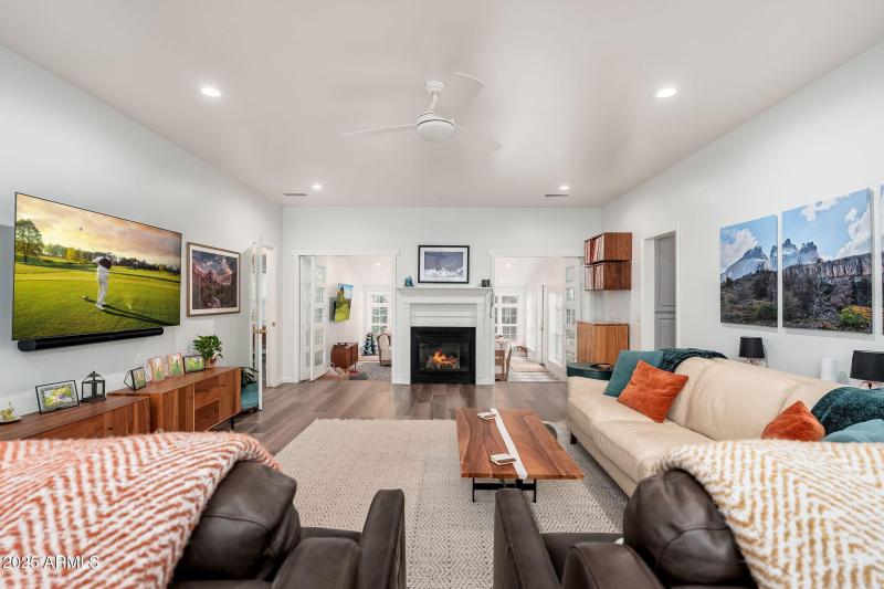 2922 N Rio De Flag Dr - 09