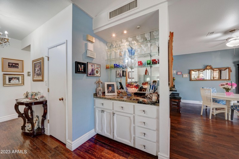4525 N 66th-10