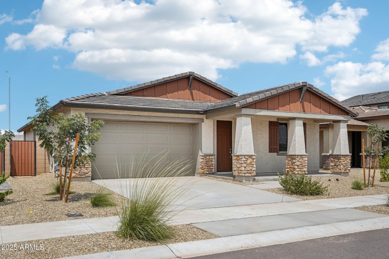 3-web-or-mls-N 226th Ln-S1607-003