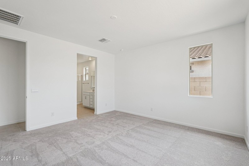 32-web-or-mls-N 226th Ln-S1607-032