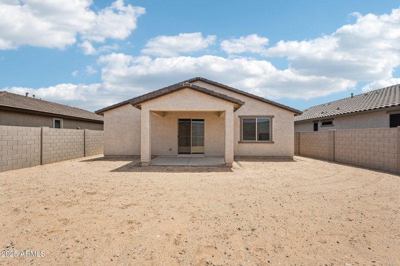 42-web-or-mls-N 226th Ln-S1607-042