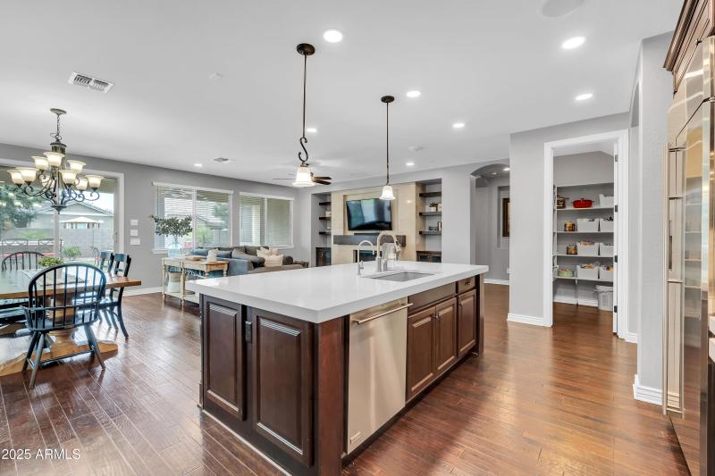 Kitchen 5