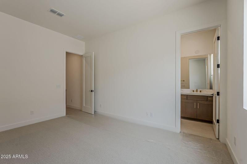 32-web-or-mls-218th-32 (1)