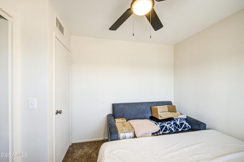 Bedroom 3-pic 2