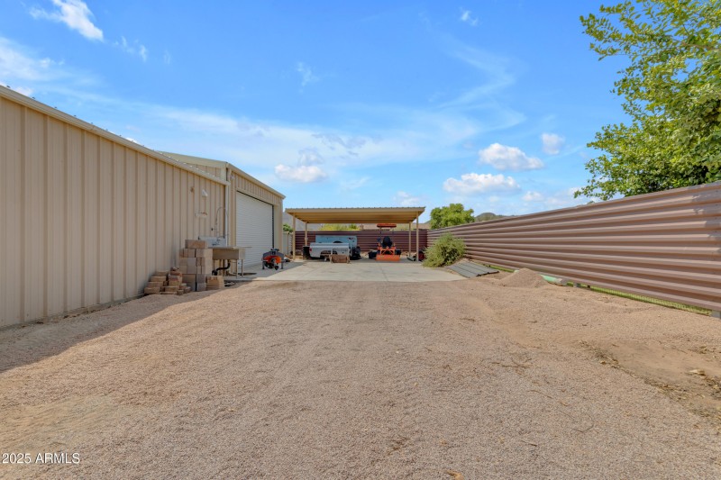 Shop side space and covered work area