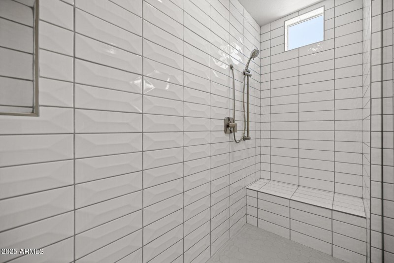 Master Spa Shower 2