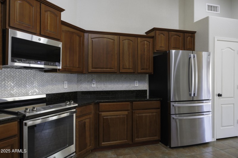 Kitchen 4