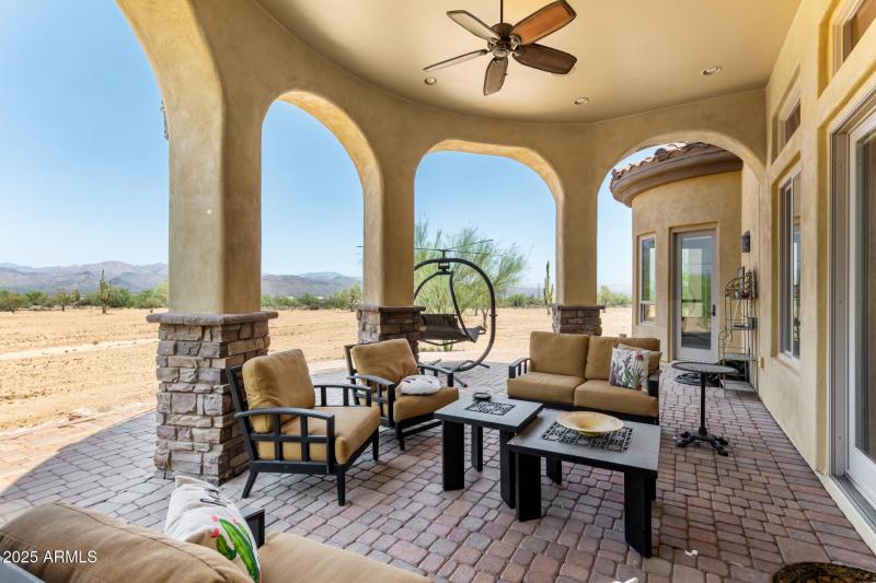 61 - Desert Vista