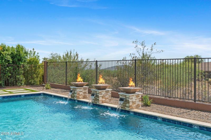 41622 N RIVER BEND RD