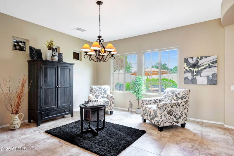 dining/den