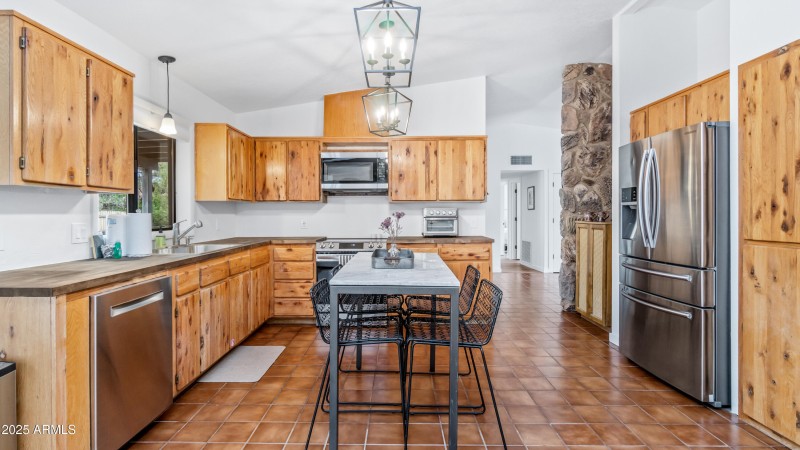 60 Gunsight Hills Dr-22