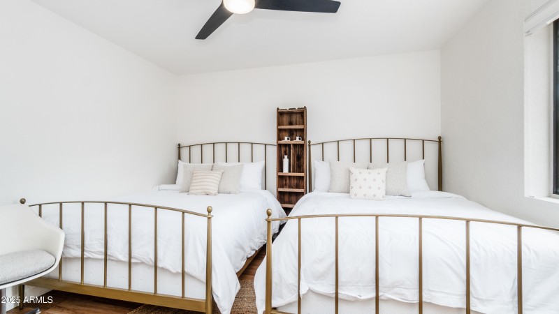 60 Gunsight Hills Dr-36