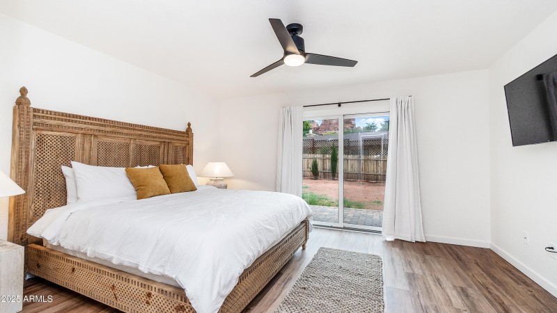 60 Gunsight Hills Dr-38