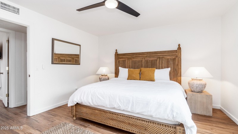 60 Gunsight Hills Dr-39