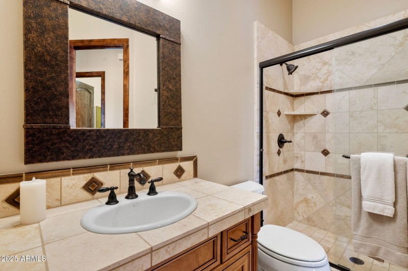 Main Floor Guest Bath