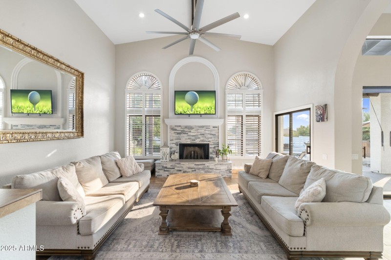 16-web-or-mls-DSC08621