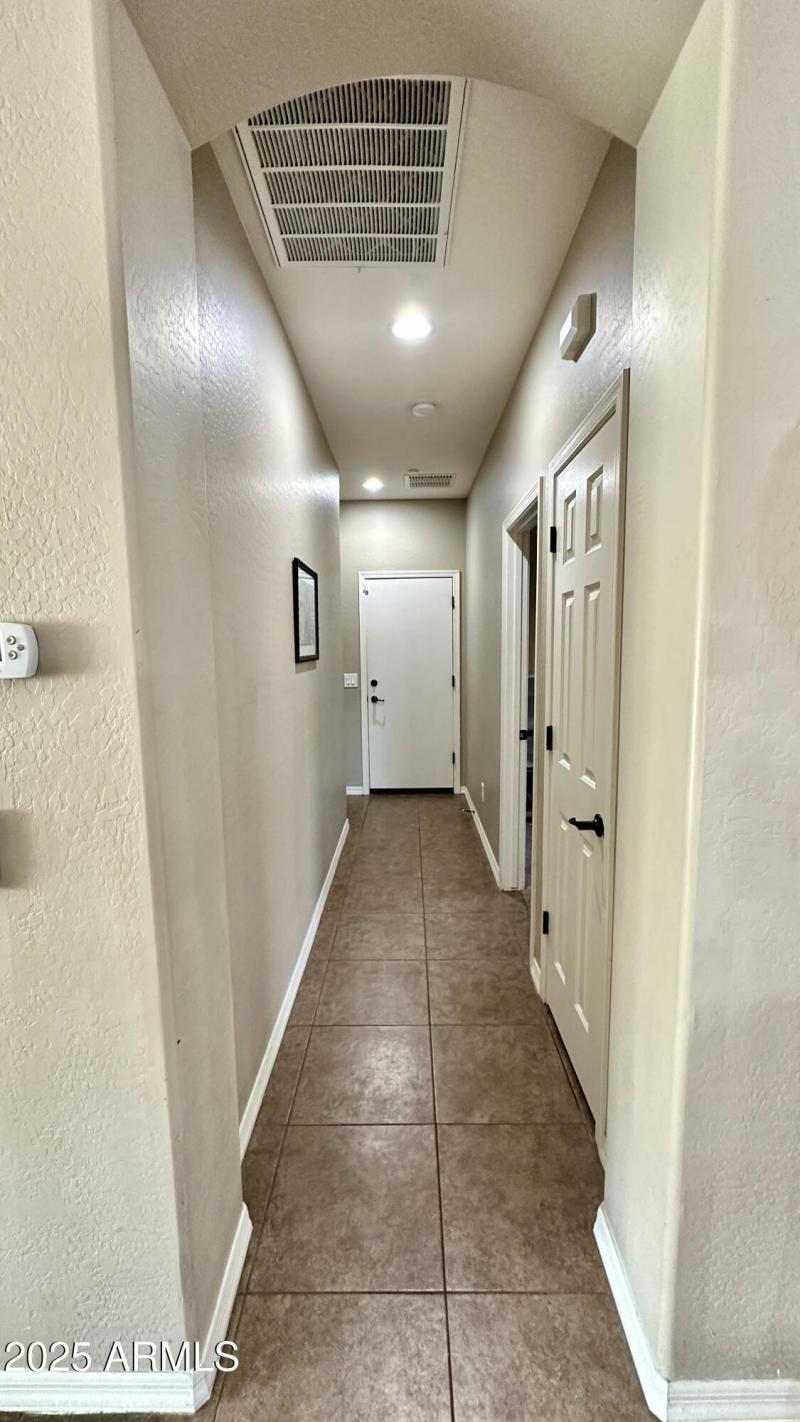 A1B8269A-7807-434C-9BD2-694FEEA37F79_1_2