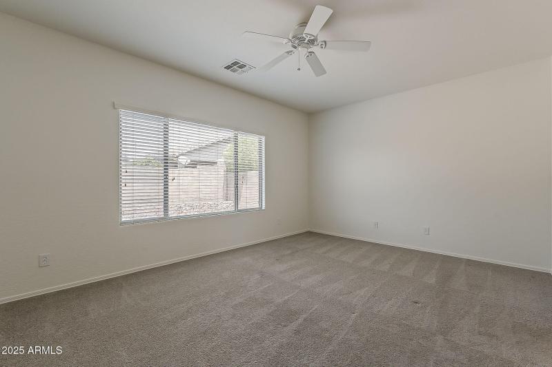 28-web-or-mls-Candlewood-28