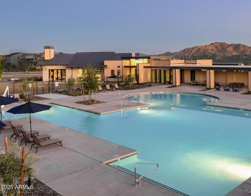 Club Pool