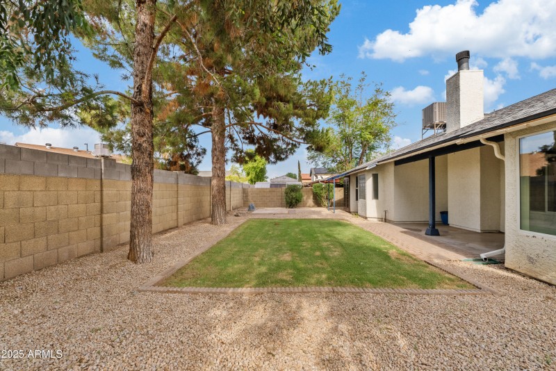 Backyard w/ Mature Trees