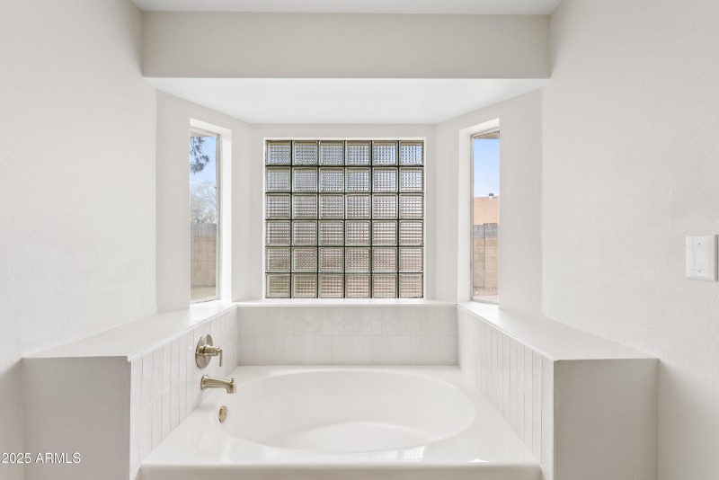 Primary Tub