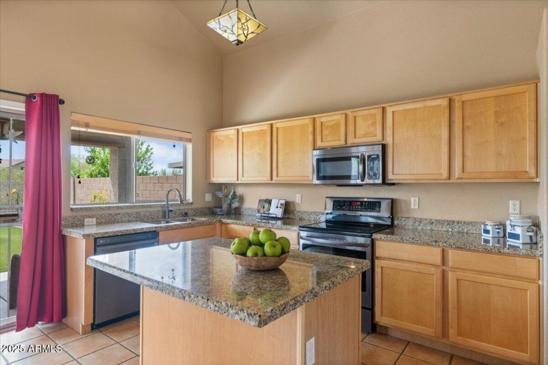 20-Kitchen