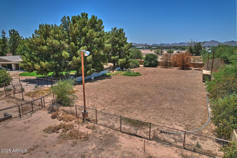 Property View-053-002-1500x1000