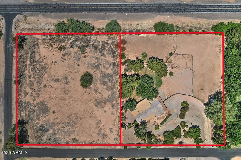 Overhead3-008-052-1500x1000