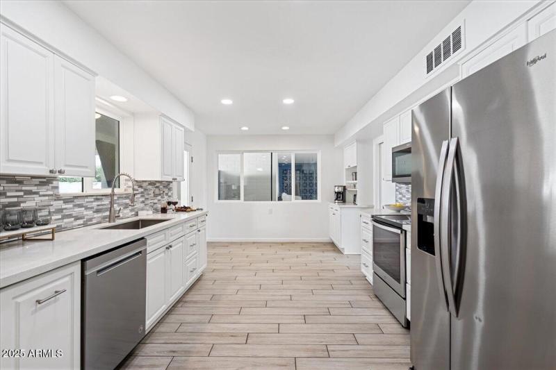 25-21_AustinDSC01756