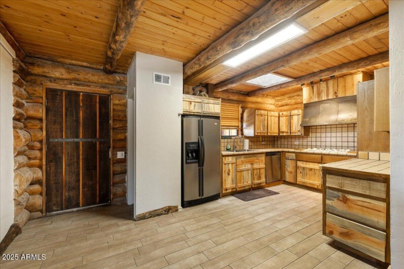 Kitchen - 2490 Tree Farm Ln