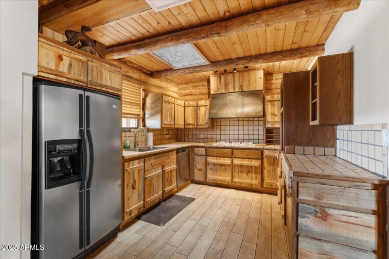 Kitchen - 2490 Tree Farm Ln