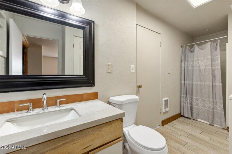 Primary Bathroom - 2490 Tree Farm Ln