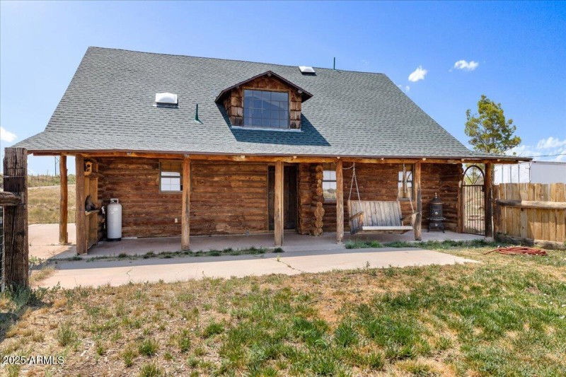 Front - 2490 Tree Farm Ln