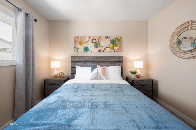 PROPERTYIMAGECO_8731EColumbusAve_WEB-26