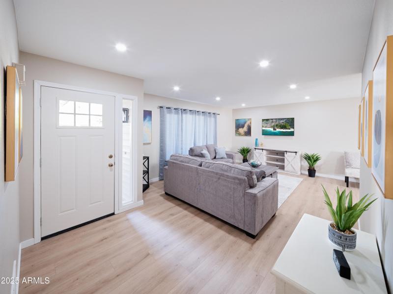 PROPERTYIMAGECO_8731EColumbusAve_WEB-35