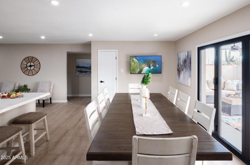 PROPERTYIMAGECO_8731EColumbusAve_WEB-42