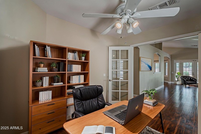 Office (Virtually Staged)