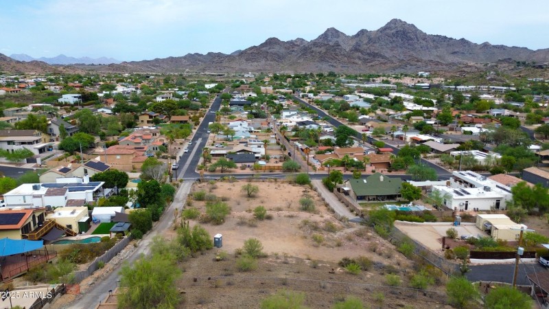 8220_8230N14thSt (8)