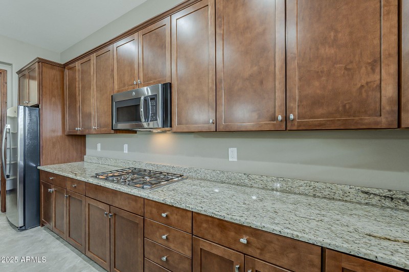 Gas cooktop