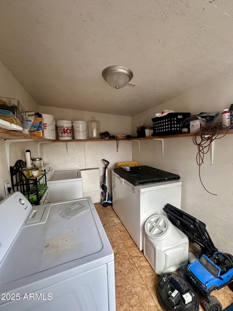 laundry/storagef