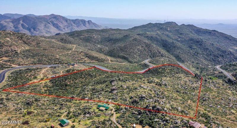 drone view lot1 look E