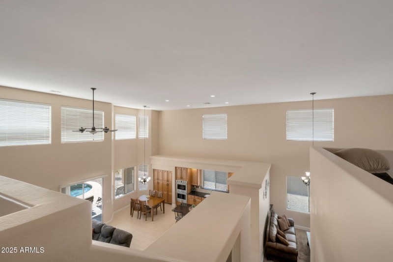 INCREDIBLY HIGH CEILINGS!