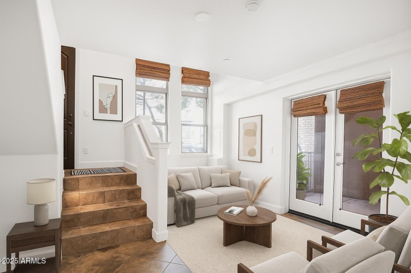 0052D703-6160-4B30-BB8E-F18E92813241